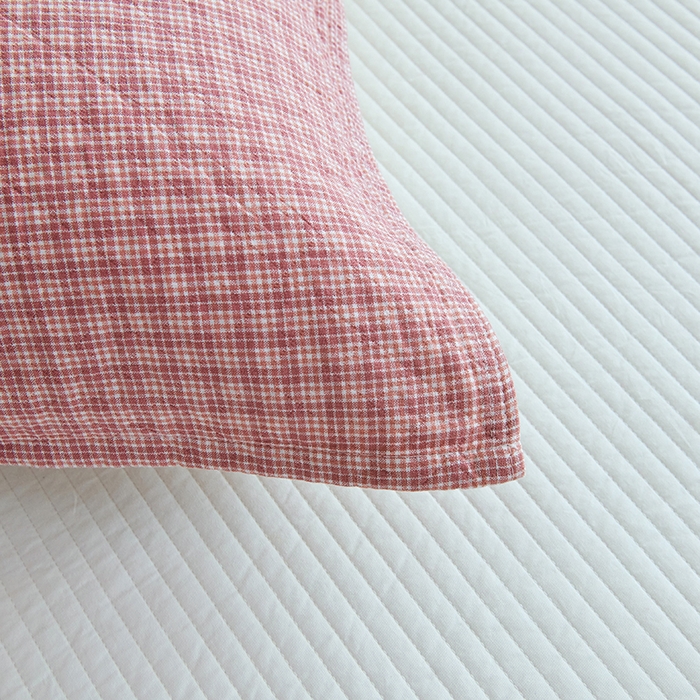 91家纺网 家纺一手货源 找家纺 棠薇家纺 2025新款 枕巾纯棉纱布水洗全棉纱布纯棉耐脏吸汗透气预缩水 小格红