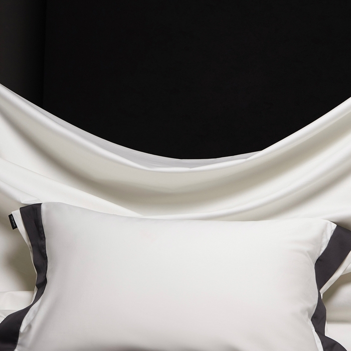 91家纺网 家纺一手货源 找家纺 南泉坊 2025新款亲肤舒适全棉纯棉长绒棉双层荷叶边撞色四件套-休斯顿 休斯顿-雪峰白