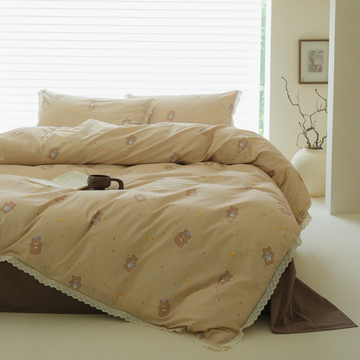 91家纺网 家纺一手货源 找家纺 （总）洺兰家居 2025年小清新全棉13372镂空花边小碎花ins风水洗棉四件套