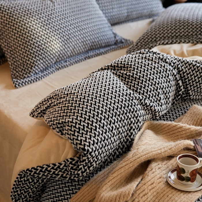 91家纺网 家纺一手货源 找家纺 （总）安莱生活 2025新款加厚250克全消光提花印花牛奶绒四件套-谧雅系列