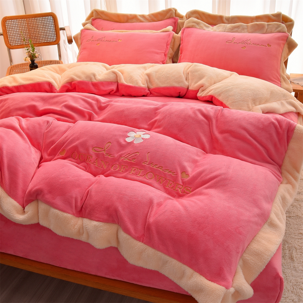 91家纺网 家纺一手货源 找家纺 笙意 新款牛奶绒刺绣四件套-繁花系列 繁花-玫玫红