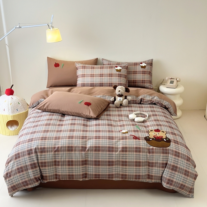 91家纺网 家纺一手货源 找家纺 锦觅 2025秋冬A类数码印花全棉纯棉磨毛绣花保暖四件套 奶油小熊