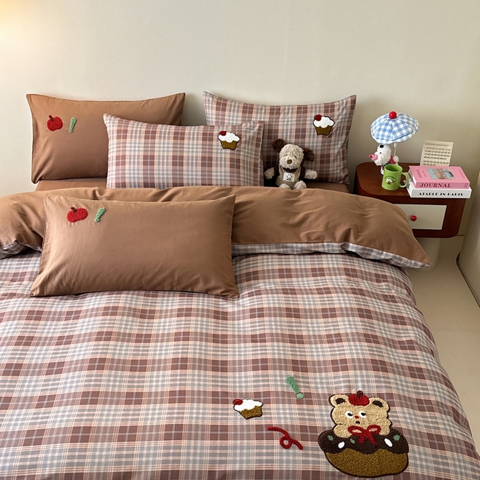 91家纺网 家纺一手货源 找家纺 锦觅 2025秋冬A类数码印花全棉纯棉磨毛绣花保暖四件套 奶油小熊