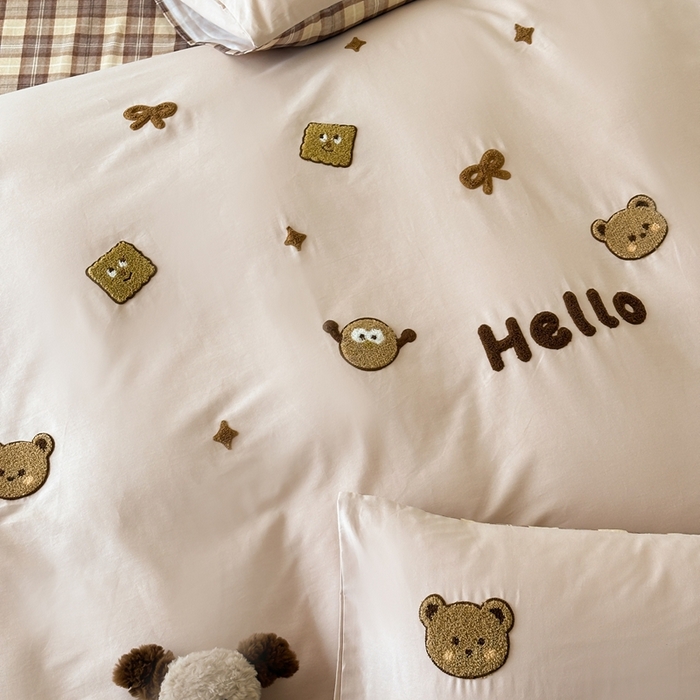 91家纺网 家纺一手货源 找家纺 锦觅 2025秋冬A类数码印花全棉纯棉磨毛绣花保暖四件套 欢乐小熊