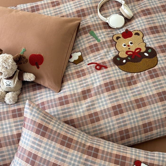 91家纺网 家纺一手货源 找家纺 锦觅 2025秋冬A类数码印花全棉纯棉磨毛绣花保暖四件套 奶油小熊