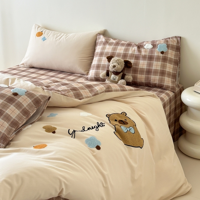 91家纺网 家纺一手货源 找家纺 锦觅 2025秋冬A类数码印花全棉纯棉磨毛绣花保暖四件套 欢乐巴拉