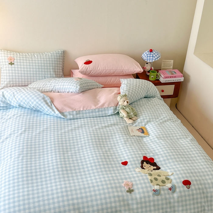 91家纺网 家纺一手货源 找家纺 锦觅 2025秋冬A类数码印花全棉纯棉磨毛绣花保暖四件套 可爱女孩