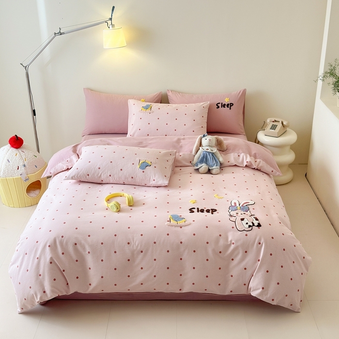 91家纺网 家纺一手货源 找家纺 锦觅 2025秋冬A类数码印花全棉纯棉磨毛绣花保暖四件套 贪睡兔兔