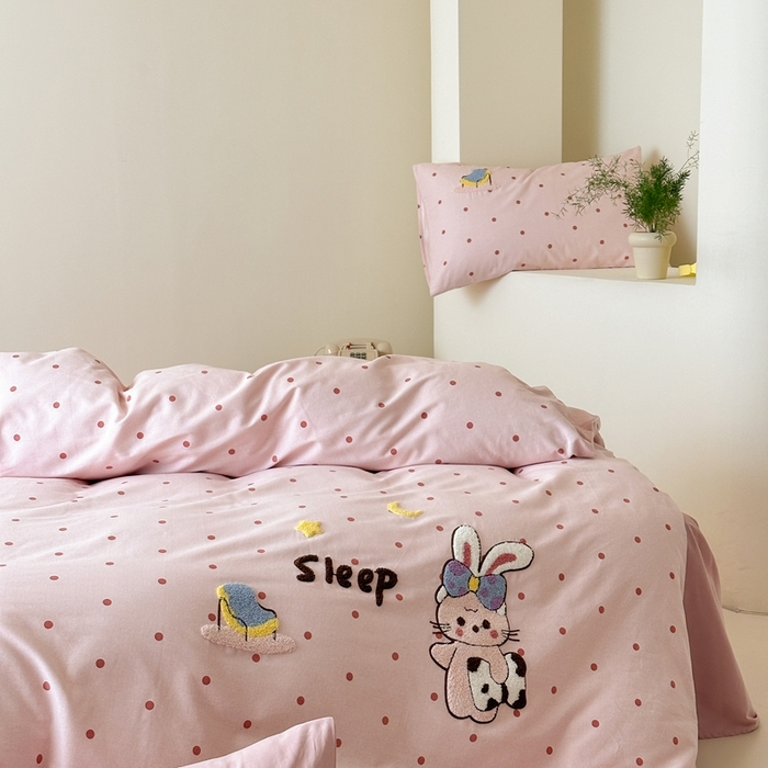 91家纺网 家纺一手货源 找家纺 锦觅 2025秋冬A类数码印花全棉纯棉磨毛绣花保暖四件套 贪睡兔兔