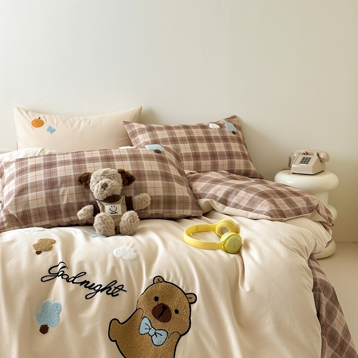 91家纺网 家纺一手货源 找家纺 锦觅 2025秋冬A类数码印花全棉纯棉磨毛绣花保暖四件套 欢乐巴拉