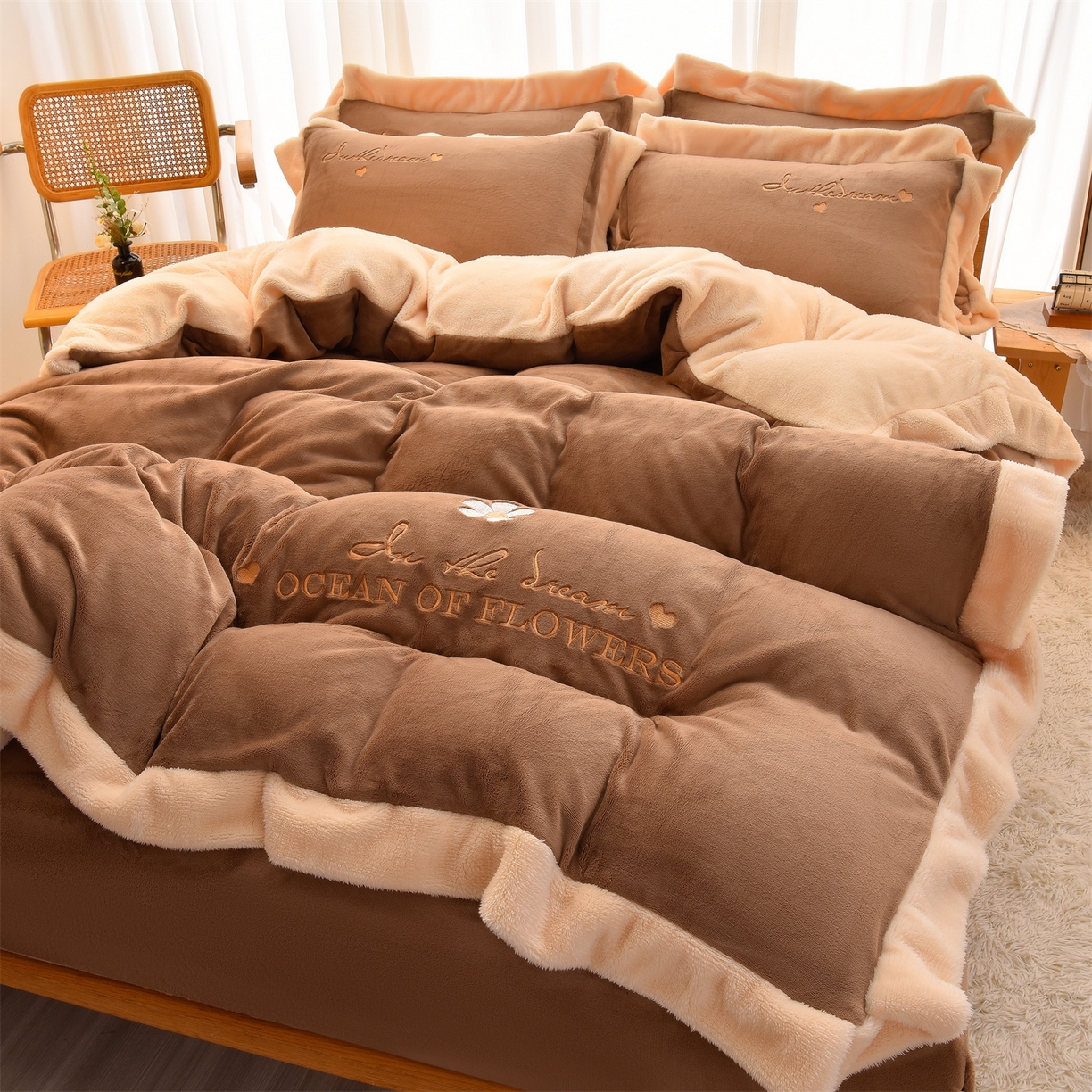 91家纺网 家纺一手货源 找家纺 笙意 新款牛奶绒刺绣四件套-繁花系列 繁花-摩卡棕