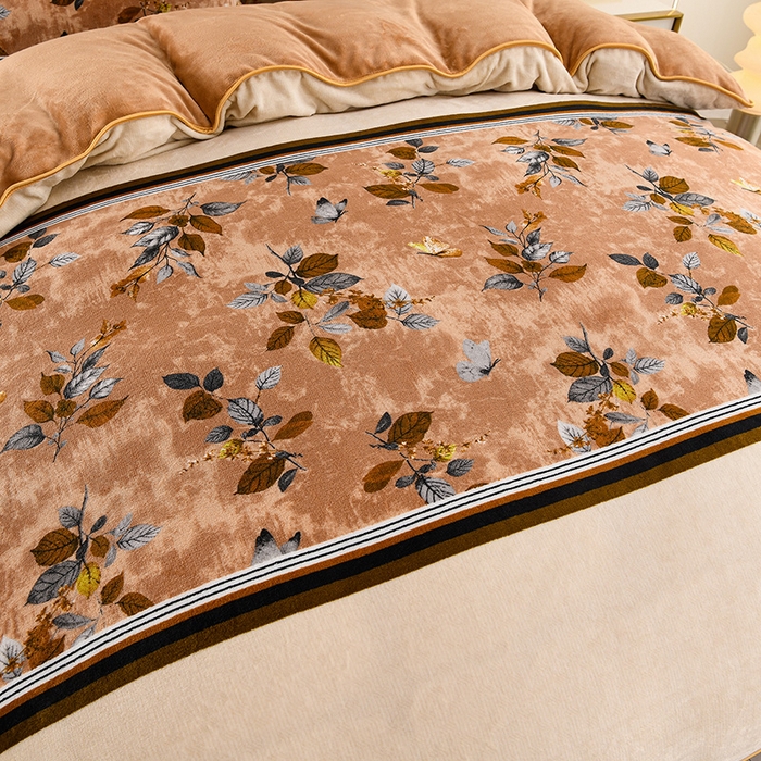 91家纺网 家纺一手货源 找家纺 （总）曼尼家纺 2025新款7斤高克重牛奶绒四件套