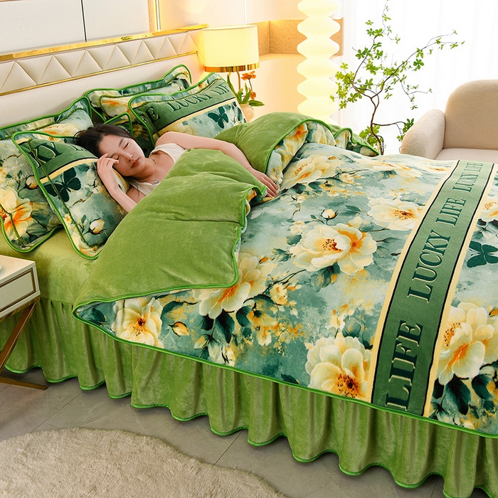 91家纺网 家纺一手货源 找家纺 曼尼家纺 2025新款7斤高克重牛奶绒四件套 繁华似锦