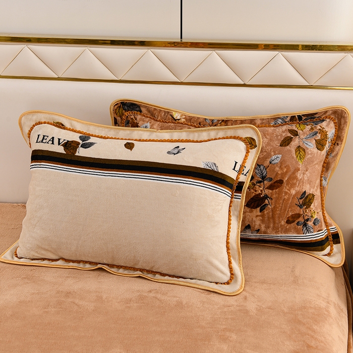 91家纺网 家纺一手货源 找家纺 曼尼家纺 2025新款7斤高克重牛奶绒四件套 花开富贵