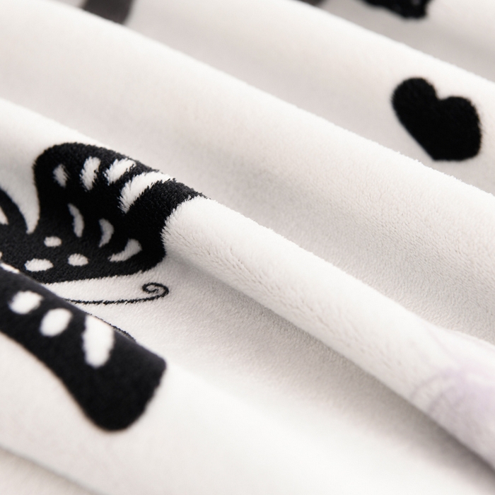 91家纺网 家纺一手货源 找家纺 曼尼家纺 2025新款7斤高克重牛奶绒四件套 幻蝶