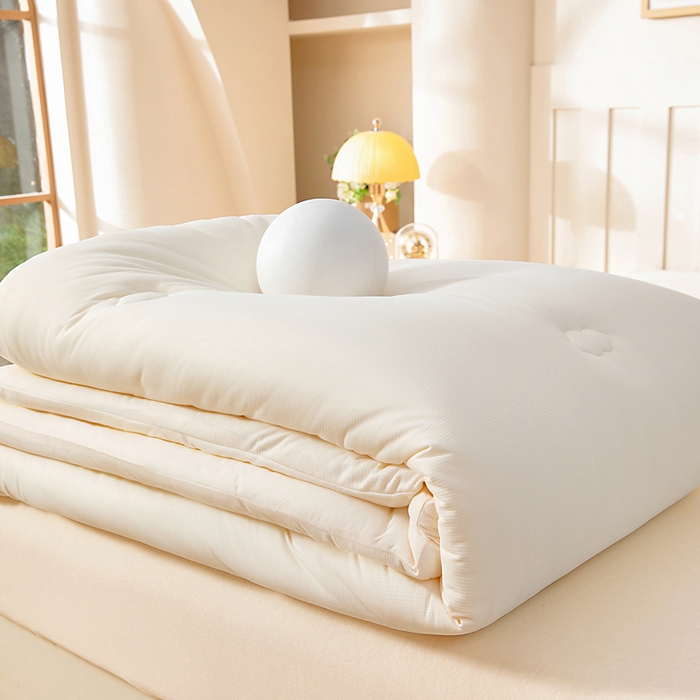 91家纺网 家纺一手货源 找家纺 （总）亿莱鑫 2025新款秋冬A婴儿绒针织棉肌肤被被子被芯冬被