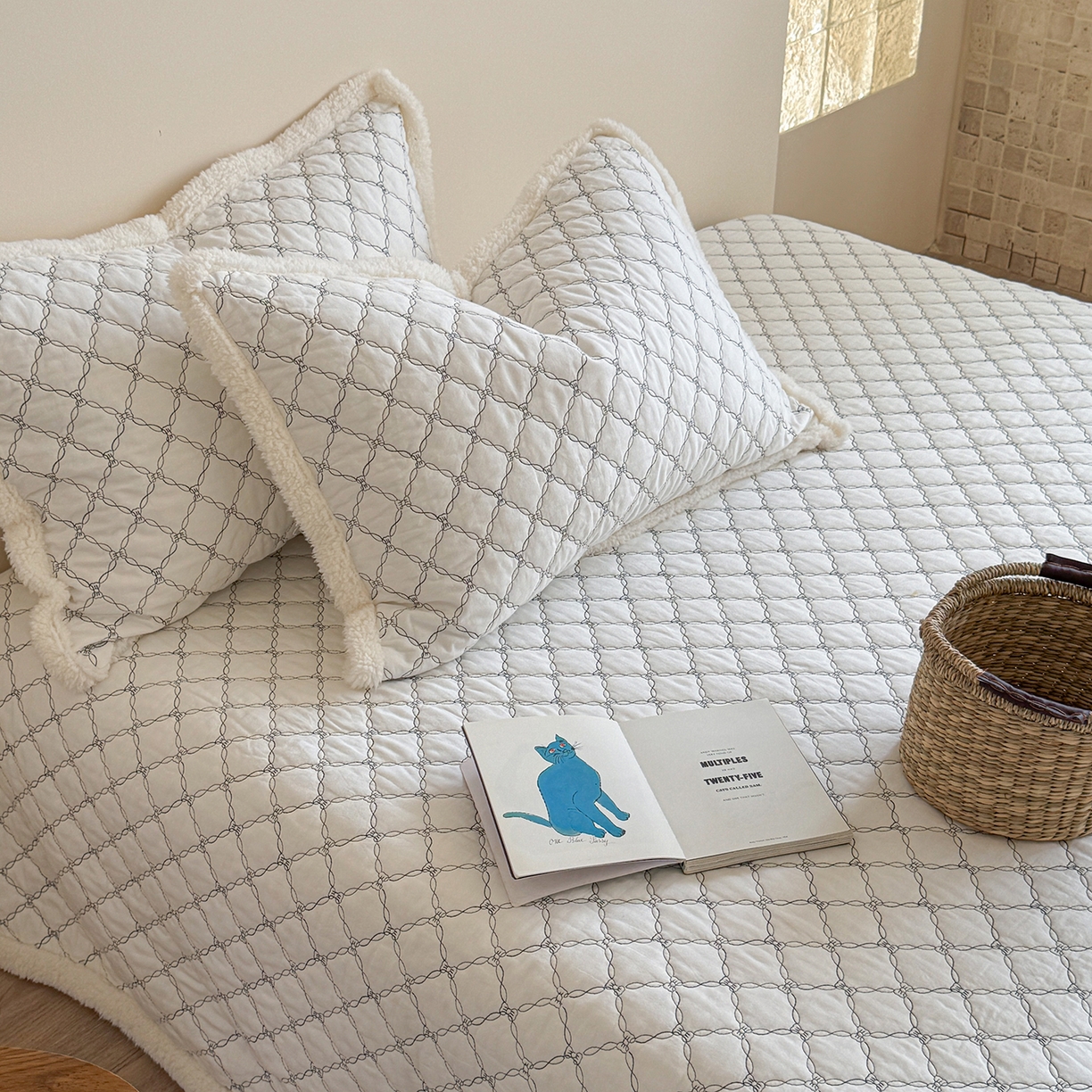 91家纺网 家纺一手货源 找家纺 （总）漫调家纺 2025新款全棉ins风蝴蝶结韩系奶油花边床盖三件套