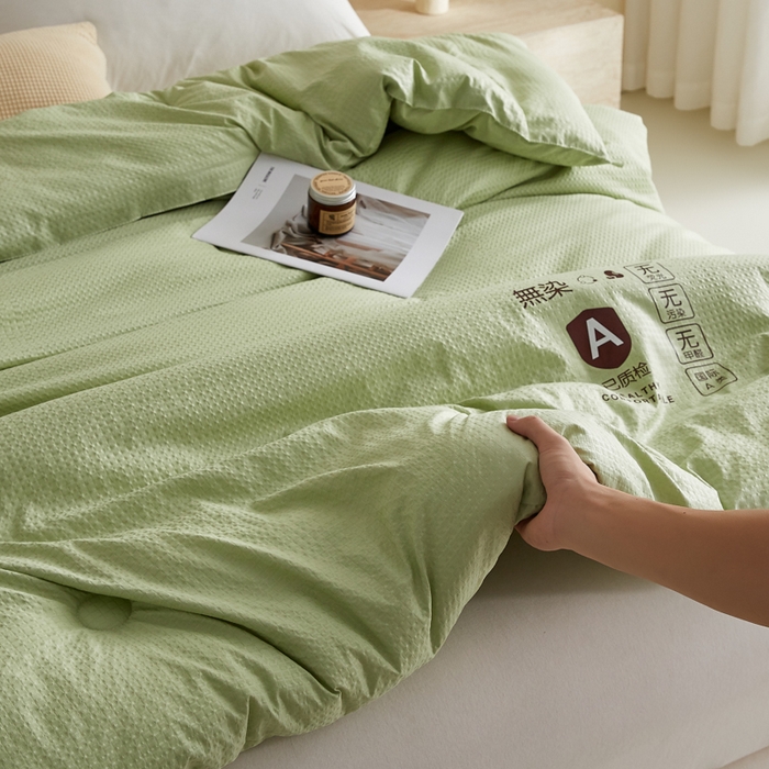 91家纺网 家纺一手货源 找家纺 帕芬鸟家纺 2025新款无染柔软大豆纤维被子被芯 无染水绿色