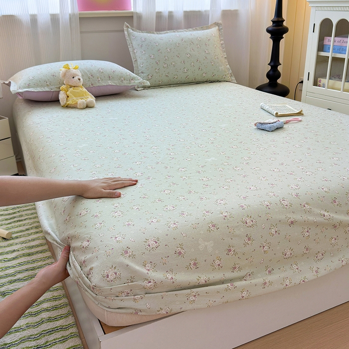 91家纺网 家纺一手货源 找家纺 拾物记 2025新款A类12868全棉纯棉单床笠床笠单件-提供买家秀和质检报告 浅夏雏菊-绿
