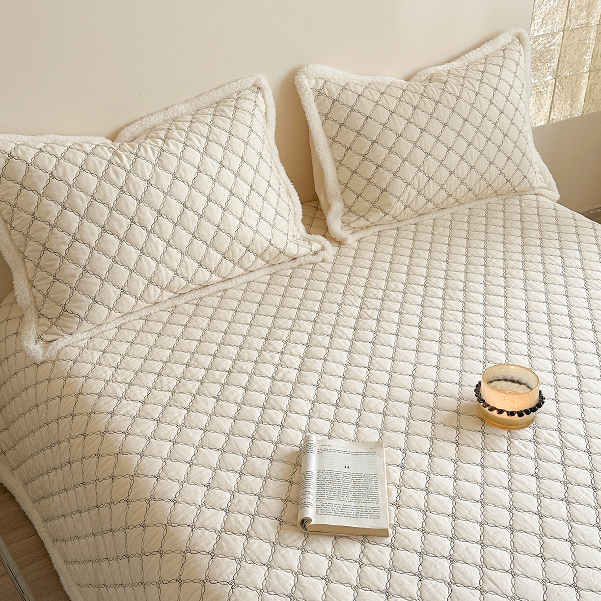 91家纺网 家纺一手货源 找家纺 漫调家纺 2025新款全棉ins风蝴蝶结韩系奶油花边床盖三件套 奶油杏