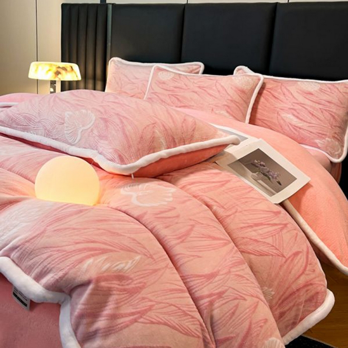 91家纺网 家纺一手货源 找家纺 （总）诺梵 2025新款8斤立体雕花牛奶绒四件套_控价标准高于139，加大高于149