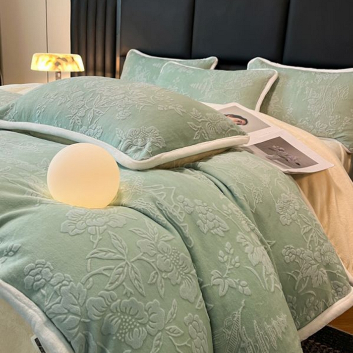 91家纺网 家纺一手货源 找家纺 （总）诺梵 2025新款8斤立体雕花牛奶绒四件套_控价标准高于139，加大高于149