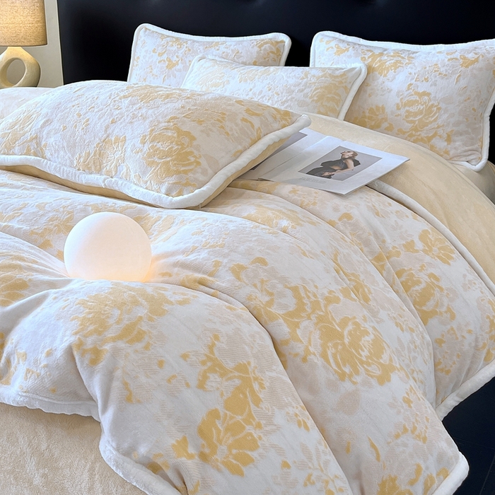 91家纺网 家纺一手货源 找家纺 （总）诺梵 2025新款8斤立体雕花牛奶绒四件套_控价标准高于139，加大高于149