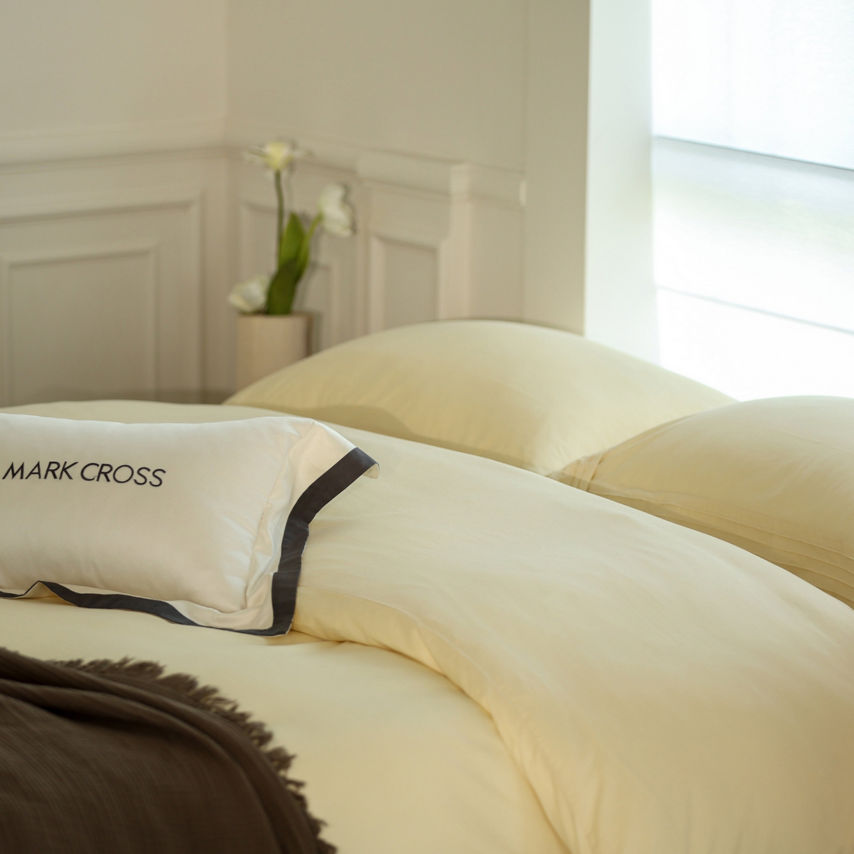 91家纺网 家纺一手货源 找家纺 佳汐蓝家纺 2025新款静奢简约高级质感超细旦天丝棉磨毛系列四件套-热可可 蒙太奇-香草奶油