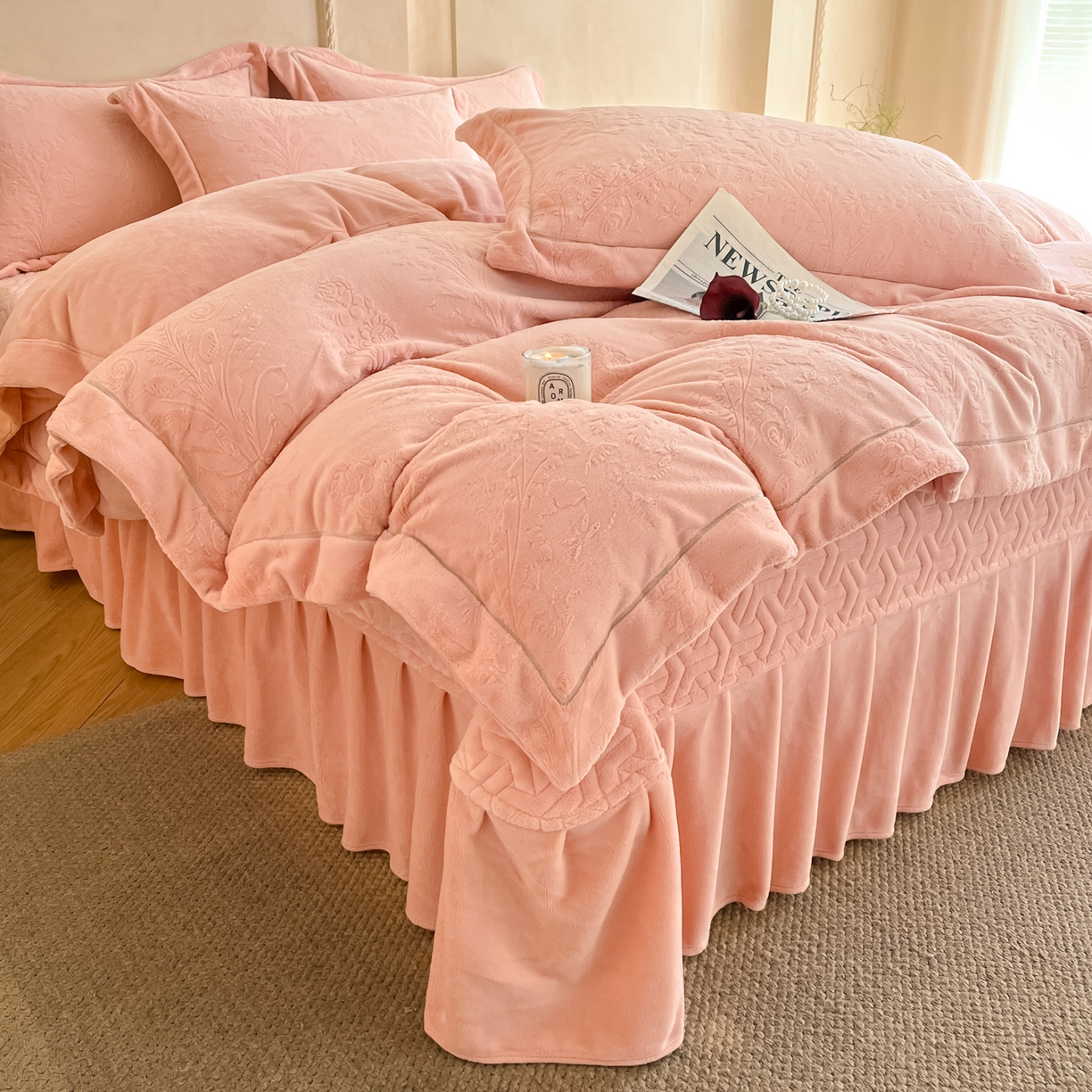 91家纺网 家纺一手货源 找家纺 （总）孟鑫家纺 2025新款加厚全消光雕花牛奶绒床盖四件套-维纳斯系列