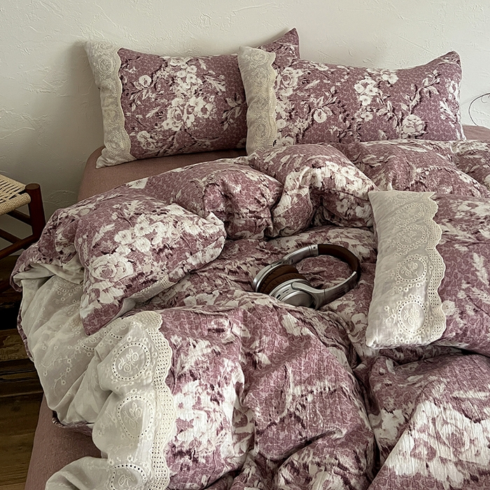 91家纺网 家纺一手货源 找家纺 梦纤绒 2025秋冬新品A类高克重亚麻复古全棉花边侘寂风原麻系列铃兰