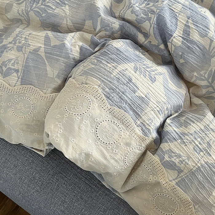 91家纺网 家纺一手货源 找家纺 梦纤绒 2025秋冬新品A类高克重亚麻复古全棉花边侘寂风原麻系列木槿兰