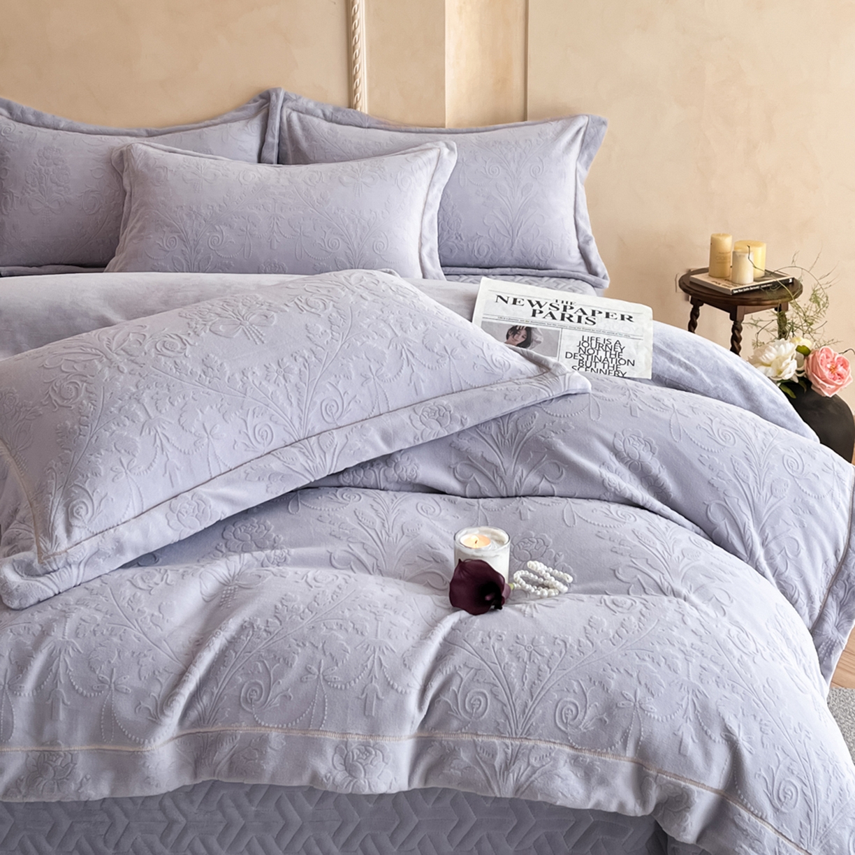 91家纺网 家纺一手货源 找家纺 孟鑫家纺 2025新款加厚全消光雕花牛奶绒床盖四件套-维纳斯系列 香芋紫