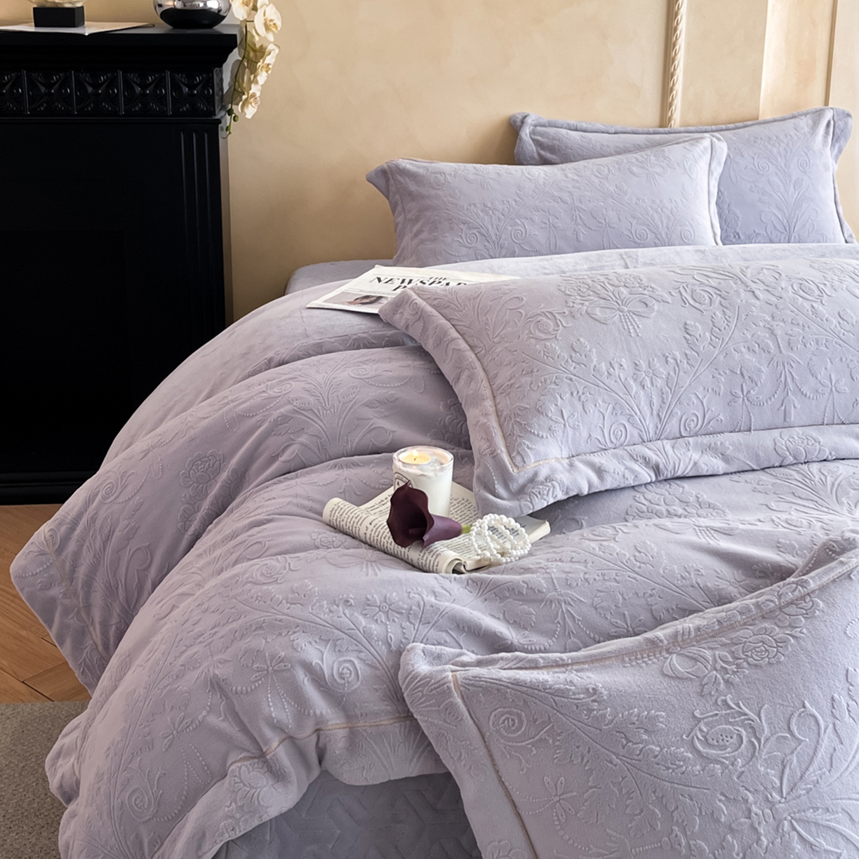 91家纺网 家纺一手货源 找家纺 孟鑫家纺 2025新款加厚全消光雕花牛奶绒床盖四件套-维纳斯系列 香芋紫
