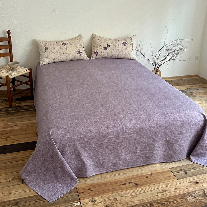 91家纺网 家纺一手货源 找家纺 梦纤绒 2025秋冬新品A类高克重亚麻复古全棉花边侘寂风原麻系列约定紫