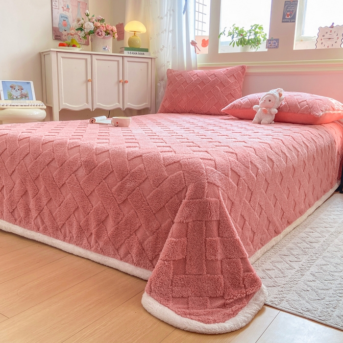 91家纺网 家纺一手货源 找家纺 （总）耐思家纺 2025新款加厚提花兔绒塔芙绒单品床单系列