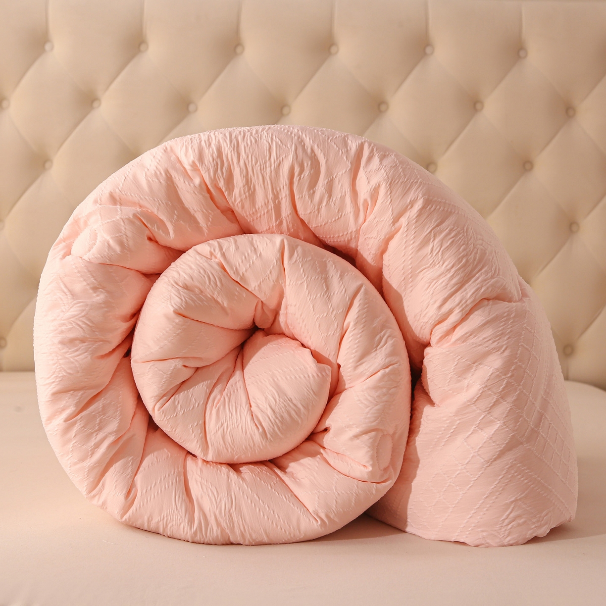 91家纺网 家纺一手货源 找家纺 棉乐町家居 2025新款A类针织提花羊毛被冬被被子被芯 针织提花-粉色