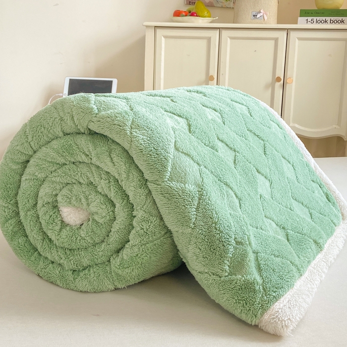 91家纺网 家纺一手货源 找家纺 耐思家纺 2025新款加厚提花兔绒塔芙绒单品床单系列 橄榄绿