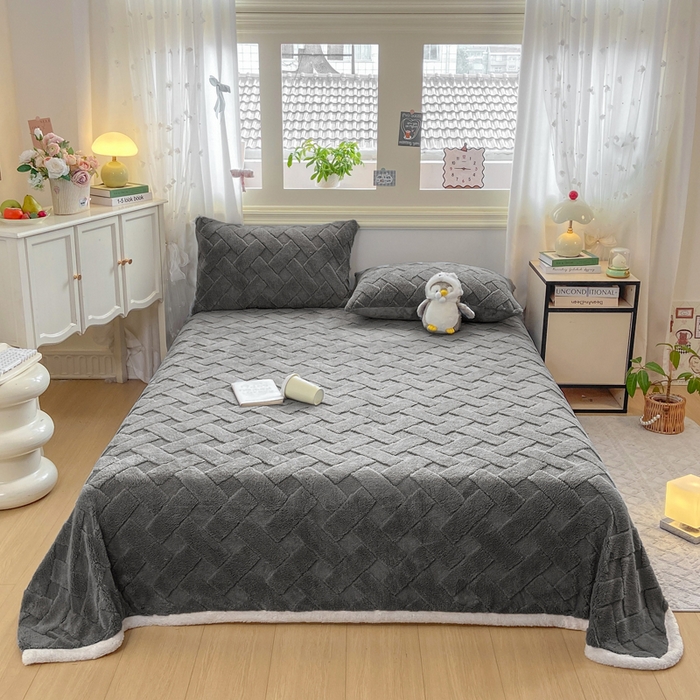 91家纺网 家纺一手货源 找家纺 耐思家纺 2025新款加厚提花兔绒塔芙绒单品床单系列 高级灰