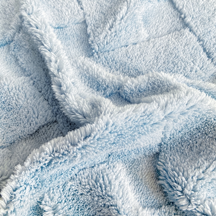 91家纺网 家纺一手货源 找家纺 耐思家纺 2025新款加厚提花兔绒塔芙绒单品床单系列 天空蓝