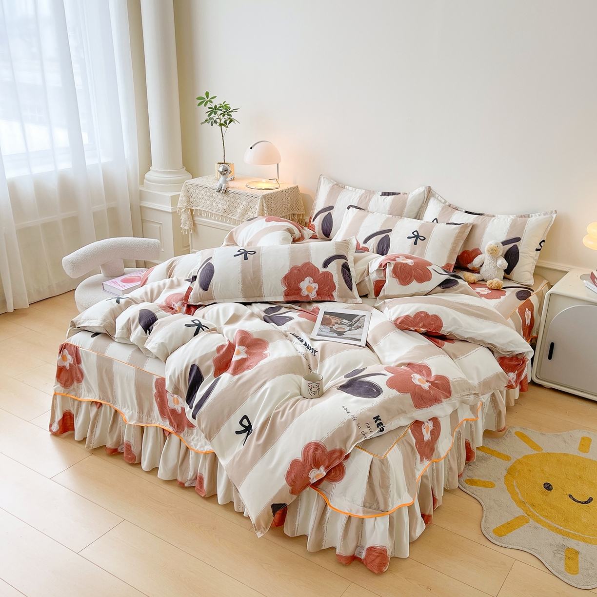 91家纺网 家纺一手货源 找家纺 笠裙家纺 2025新款A类水洗棉韩版S边花边印花床裙四件套 宠爱