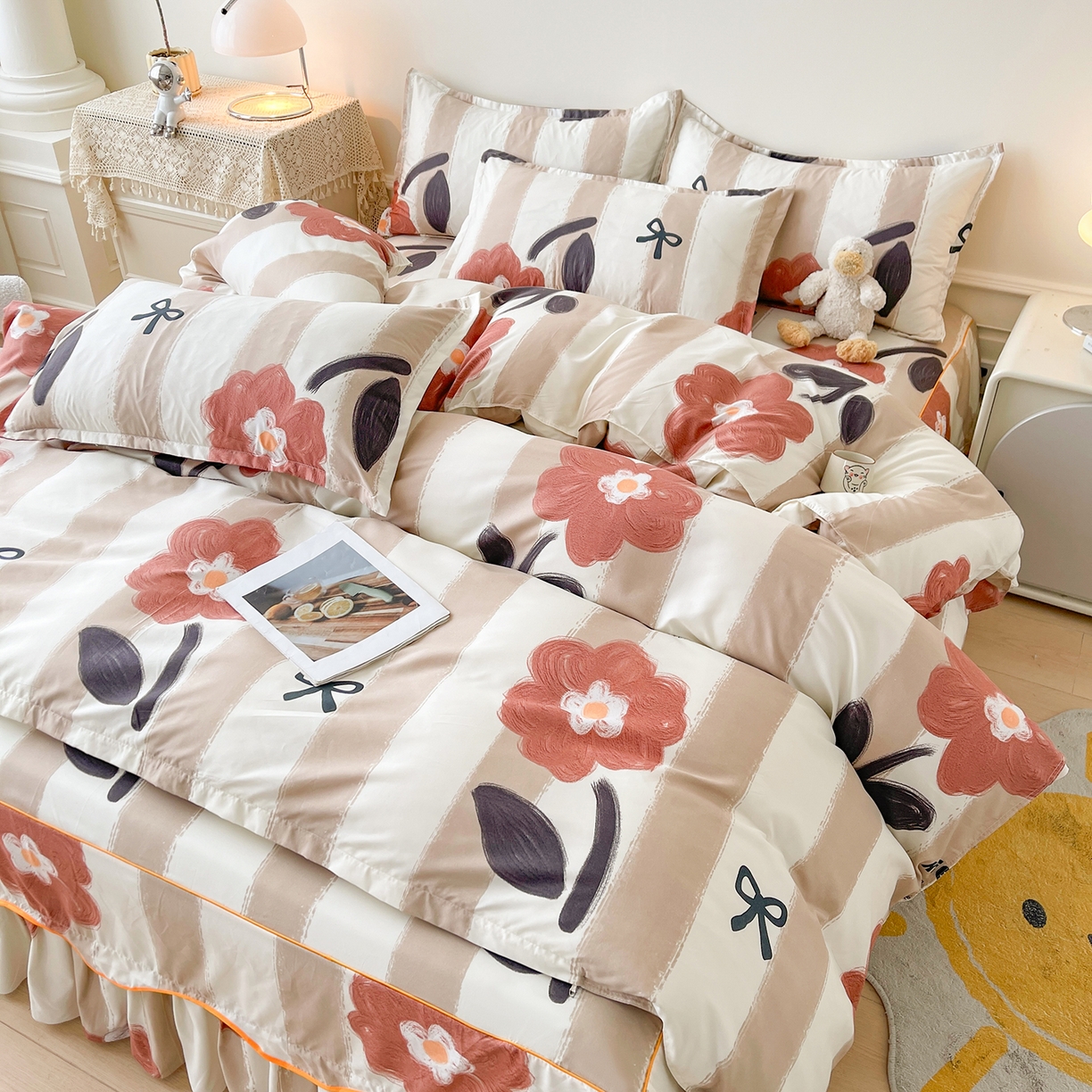 91家纺网 家纺一手货源 找家纺 笠裙家纺 2025新款A类水洗棉韩版S边花边印花床裙四件套 宠爱