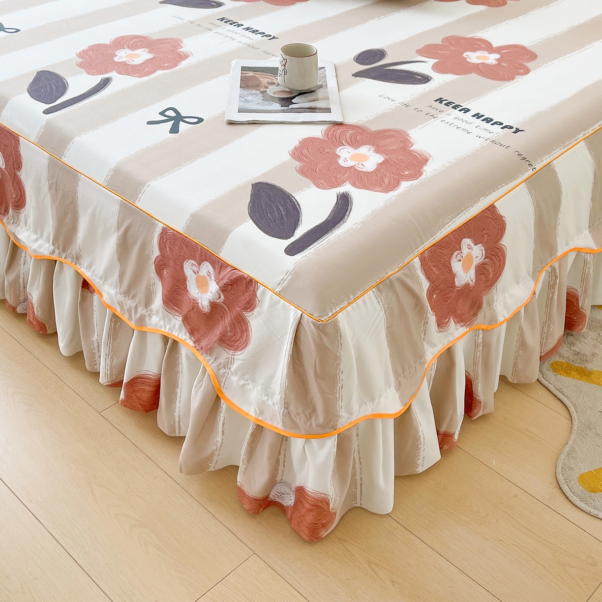 91家纺网 家纺一手货源 找家纺 笠裙家纺 2025新款A类水洗棉韩版S边花边印花床裙四件套 宠爱