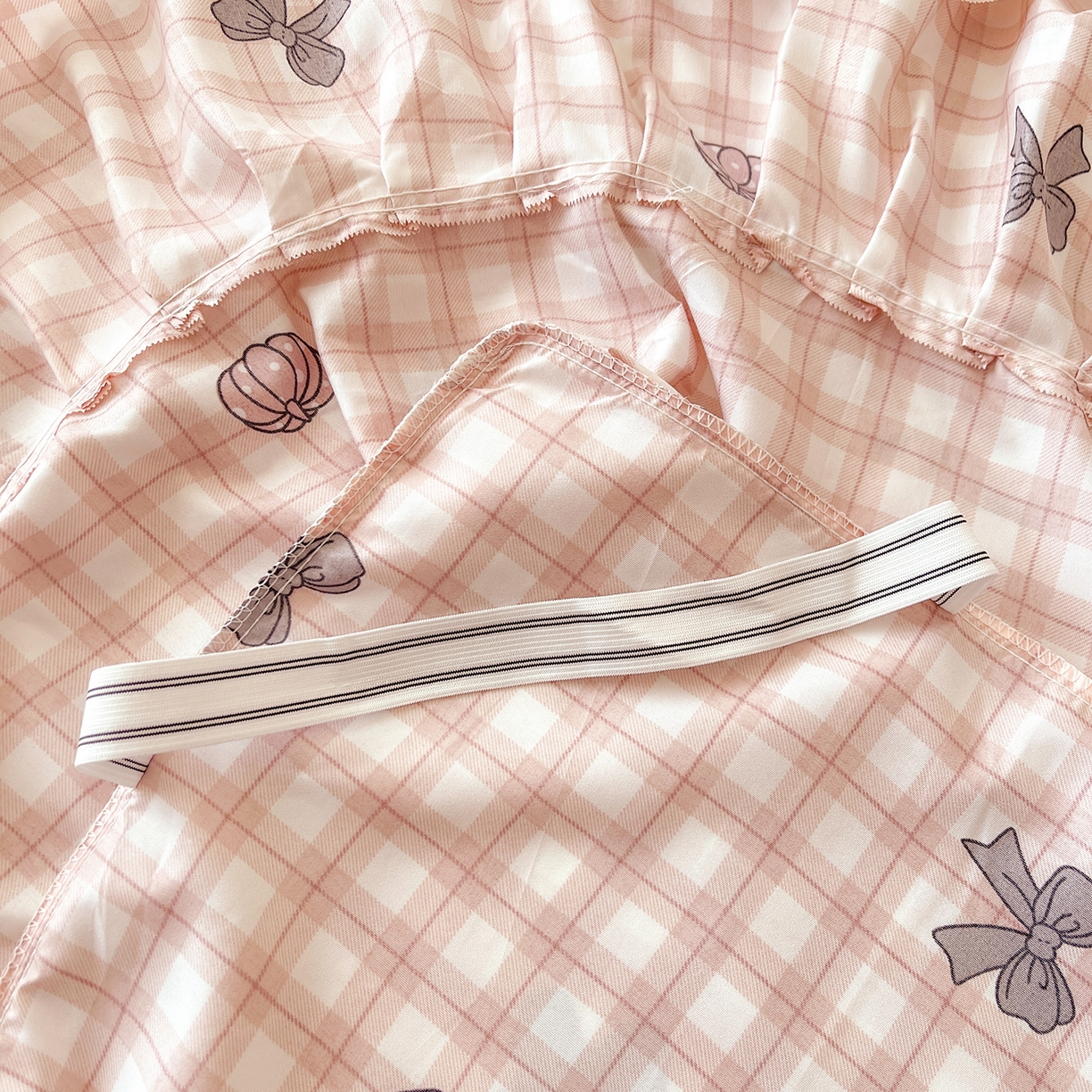 91家纺网 家纺一手货源 找家纺 笠裙家纺 2025新款A类水洗棉韩版S边花边印花床裙四件套 蝶恋