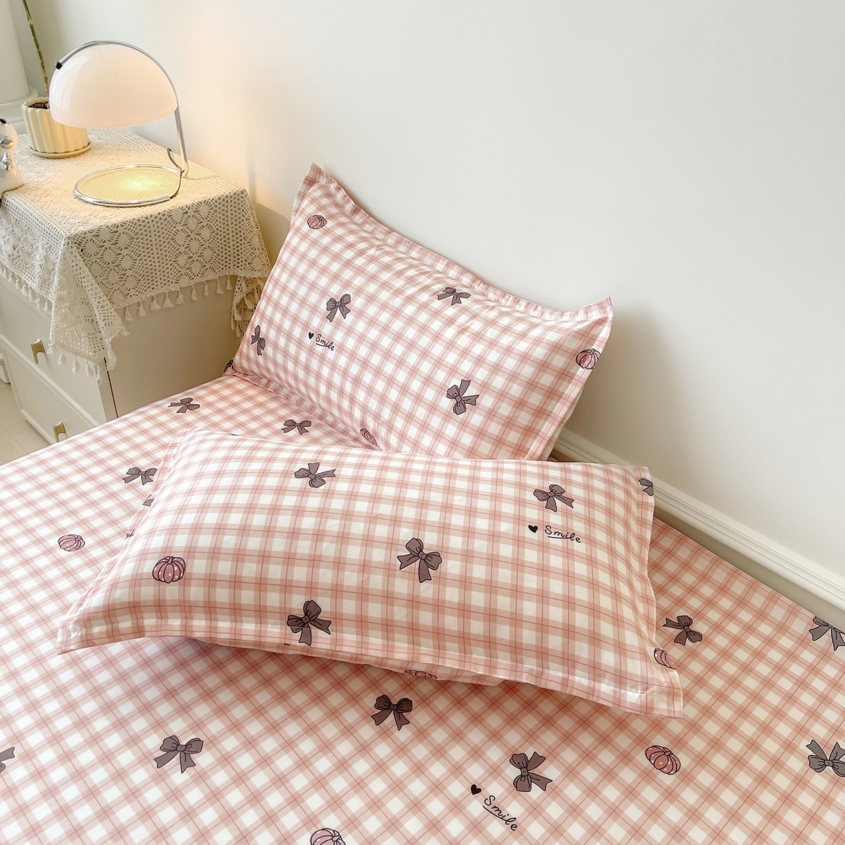 91家纺网 家纺一手货源 找家纺 笠裙家纺 2025新款A类水洗棉韩版S边花边印花床裙四件套 蝶恋