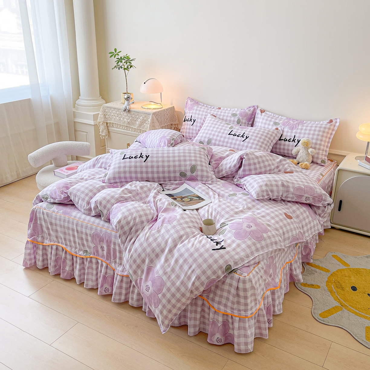 91家纺网 家纺一手货源 找家纺 笠裙家纺 2025新款A类水洗棉韩版S边花边印花床裙四件套 花舞