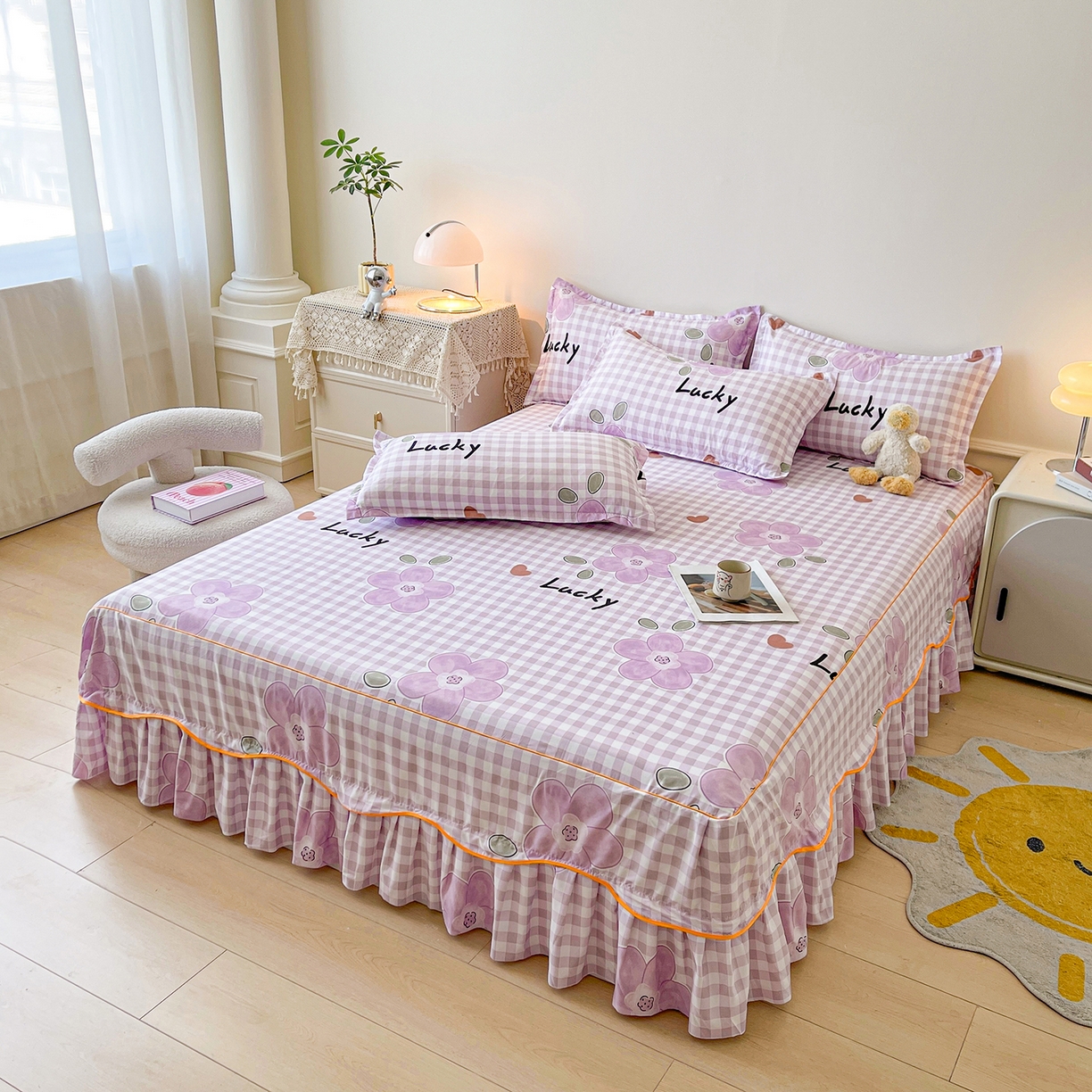 91家纺网 家纺一手货源 找家纺 笠裙家纺 2025新款A类水洗棉韩版S边花边印花床裙四件套 花舞