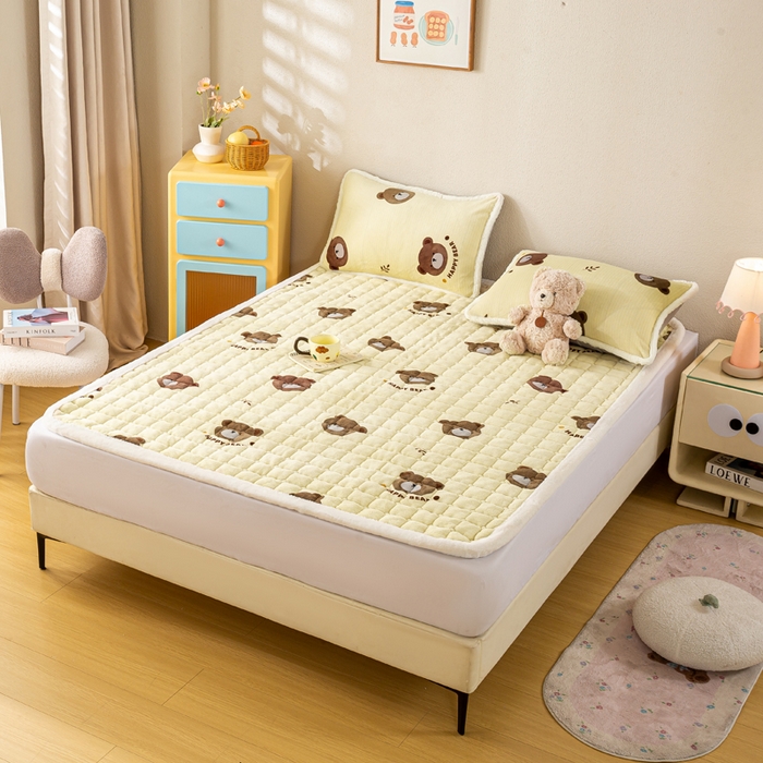 91家纺网 家纺一手货源 找家纺 梦初语 2025新款冬季珊瑚绒牛奶绒加厚床护垫褥子软垫学生宿舍-直播爆款（200克夹棉加厚款） 唯美小熊