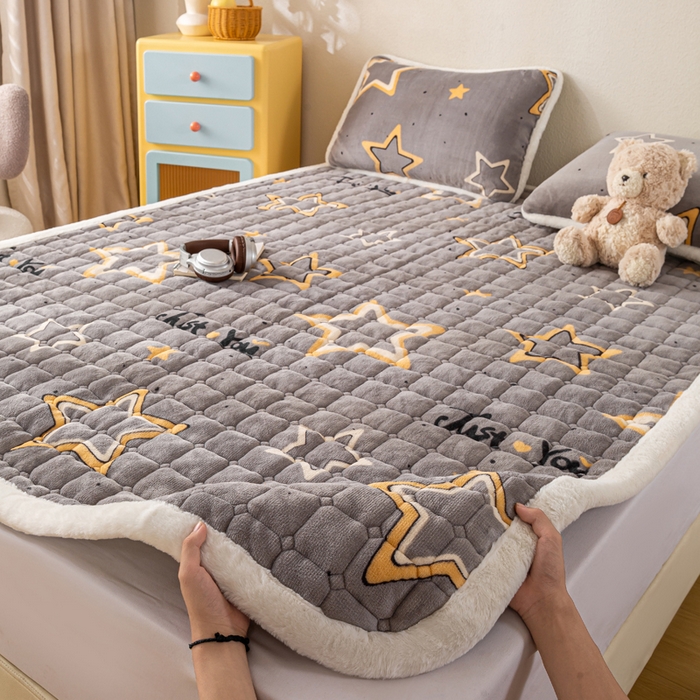 91家纺网 家纺一手货源 找家纺 梦初语 2025新款冬季珊瑚绒牛奶绒加厚床护垫褥子软垫学生宿舍-直播爆款（200克夹棉加厚款） 繁星