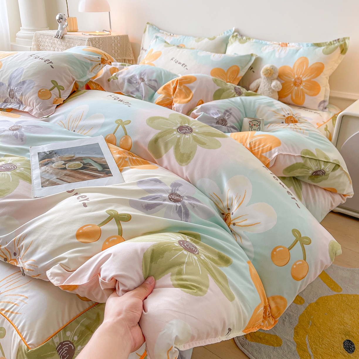 91家纺网 家纺一手货源 找家纺 笠裙家纺 2025新款A类水洗棉韩版S边花边印花床裙四件套 浅花