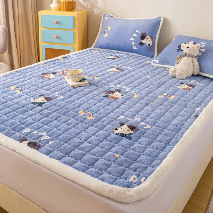 91家纺网 家纺一手货源 找家纺 梦初语 2025新款冬季珊瑚绒牛奶绒加厚床护垫褥子软垫学生宿舍-直播爆款（200克夹棉加厚款） 汪汪星球